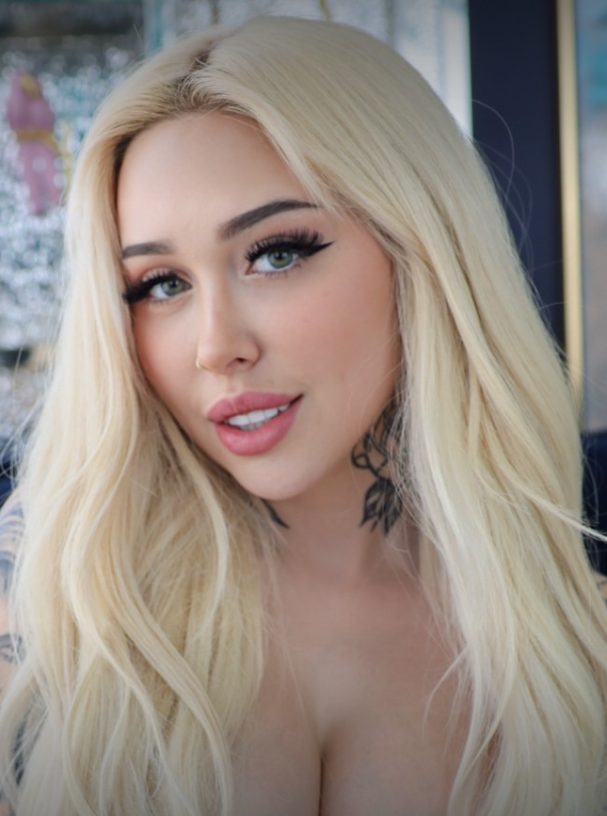 Jade-Lavoie-Onlyfans.jpg